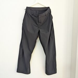Nike 24.7 PerfectStretch Dri-FIT UV Loose-Fit Utility Pants - Black